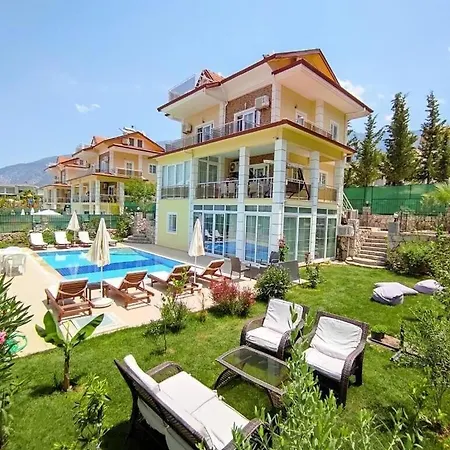 Alpine At Hisaroenue Oeluedeniz Ovacik 6+2, 12 People