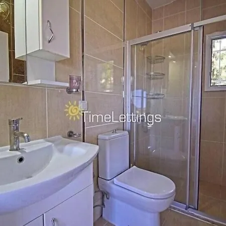 Alpine At Hisaroenue Oeluedeniz Ovacik 6+2, 12 People Вилла